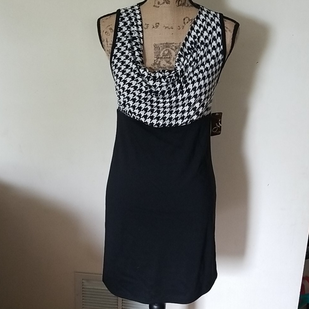 Mon Amie Dress